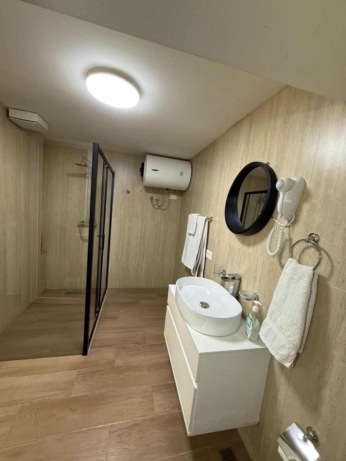Auto Tana Guest House Tirana Exterior photo